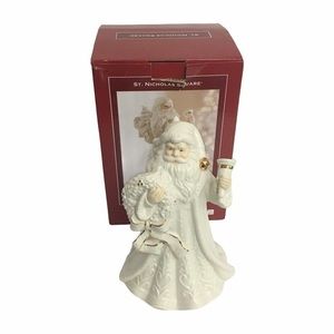 SantaClaus Xmas Porcelain Musical 8”